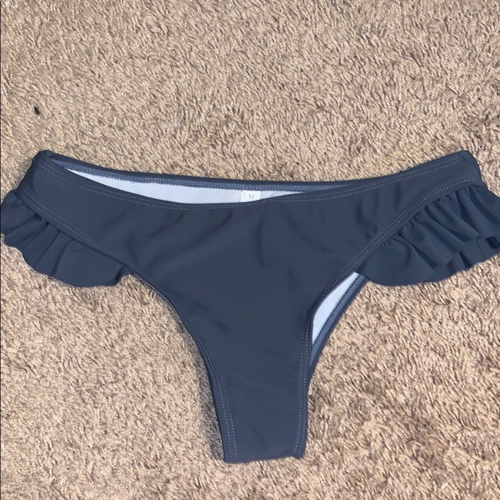 Medium Navy Cheeky Swimsuit Bottoms